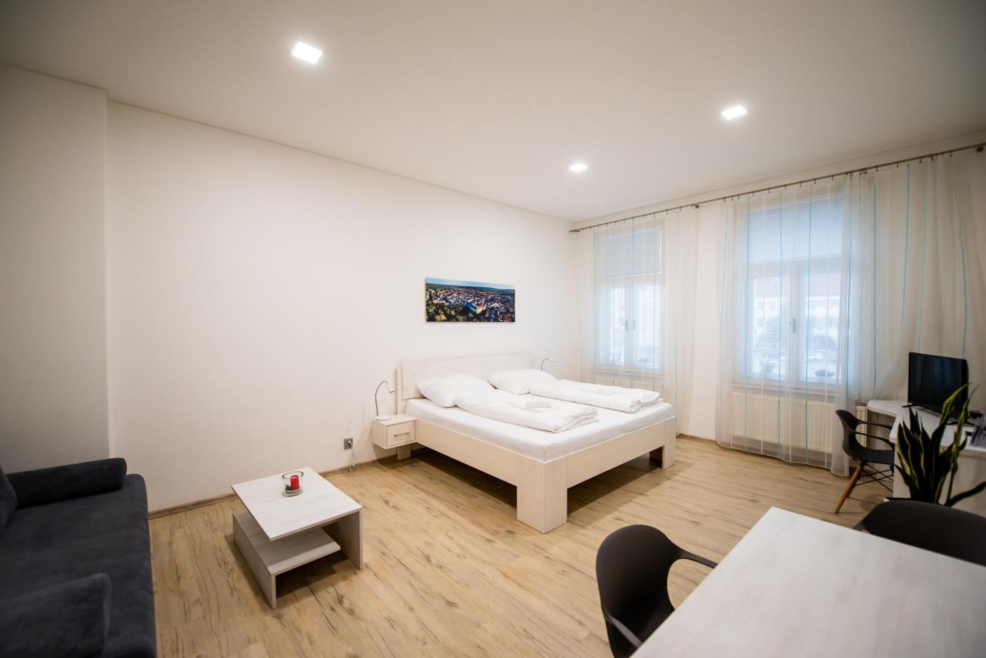 Apartmany Velke Namesti Kroměříž Екстериор снимка